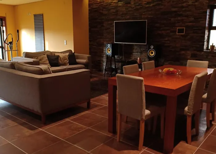 Alegre Moradia Perozinho