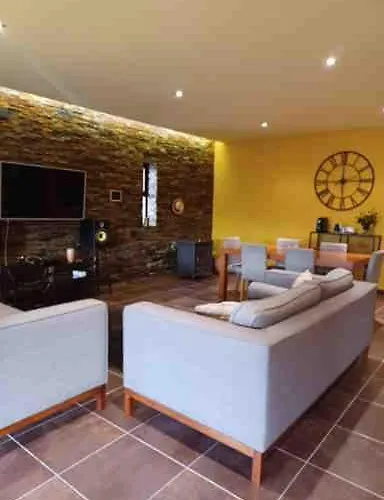 Kwatera prywatna Alegre Moradia *